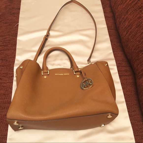 Authentic Michael Kors “Sutton” Satchel - Picture 2 of 8